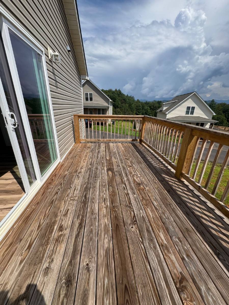 House for rent at 380 Quinn Hill Lane, Mars Hill, NC 28754