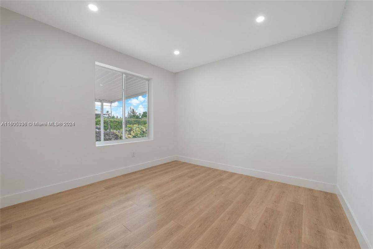 House for rent at 2811 SW 65th Ave, Miami, FL 33155