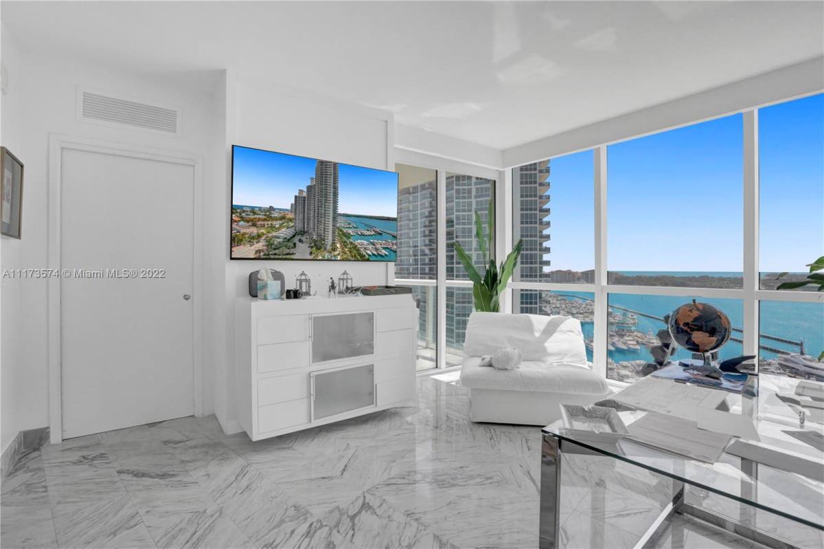 Apartment for rent at 450 Alton Rd, Miami Beach, FL 33139