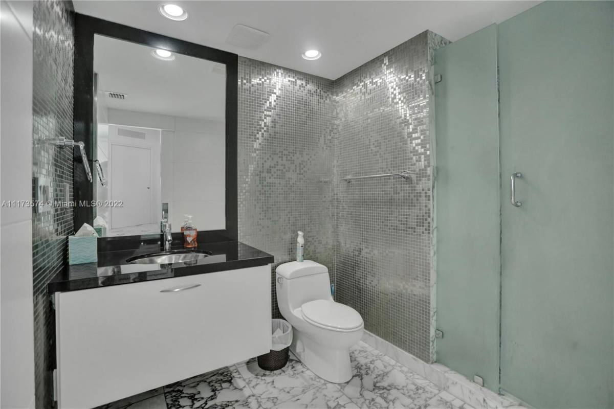 Apartment for rent at 450 Alton Rd, Miami Beach, FL 33139