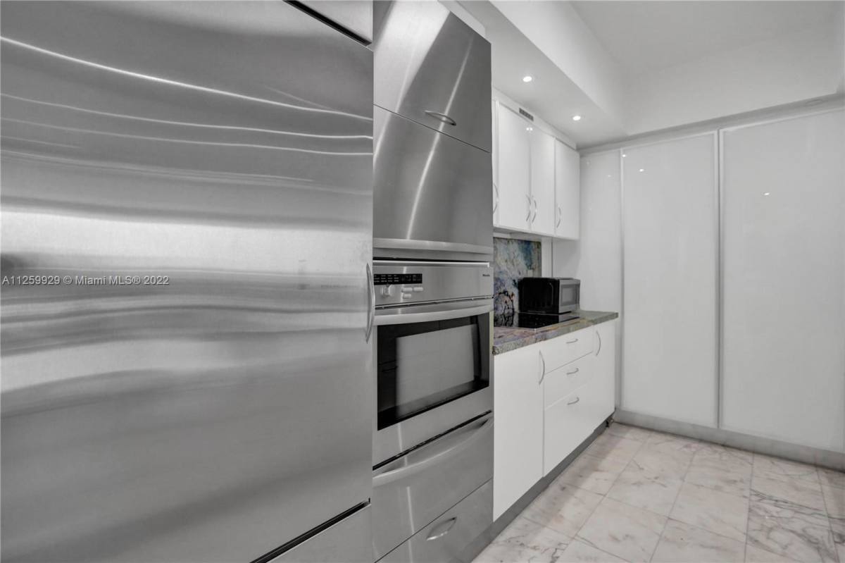 Apartment for rent at 450 Alton Rd, Miami Beach, FL 33139