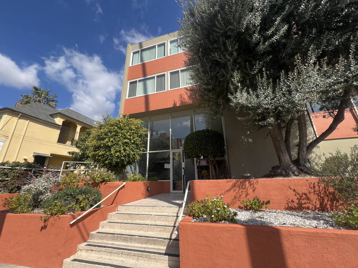 Apartment for rent at 7367 Hollywood Blvd #116, Los Angeles, CA 90046
