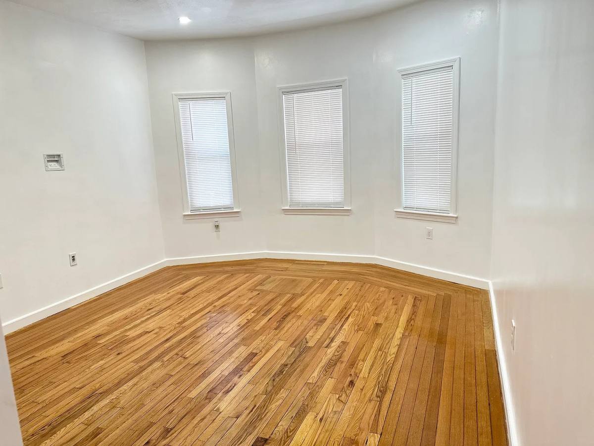 Apartment for rent at 14 Victory Rd #2, Dorchester, MA 02122