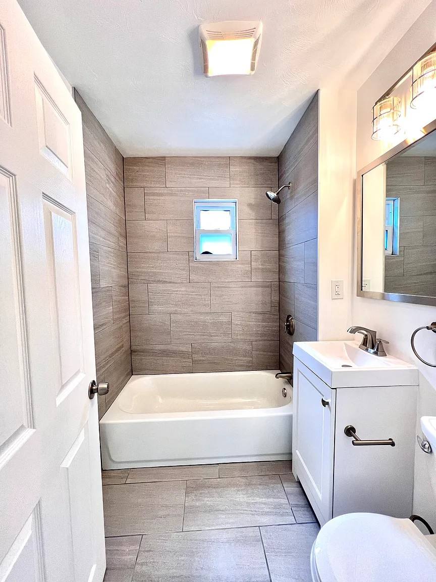 Apartment for rent at 14 Victory Rd #2, Dorchester, MA 02122