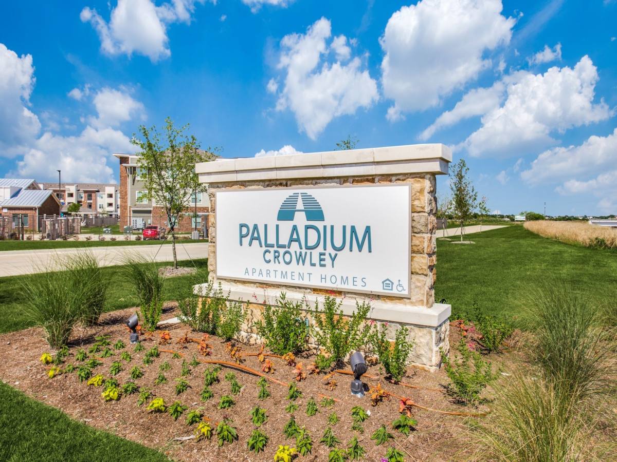 Apartment for rent at Palladium Crowley, 301 W FM, Crowley, TX 76036
