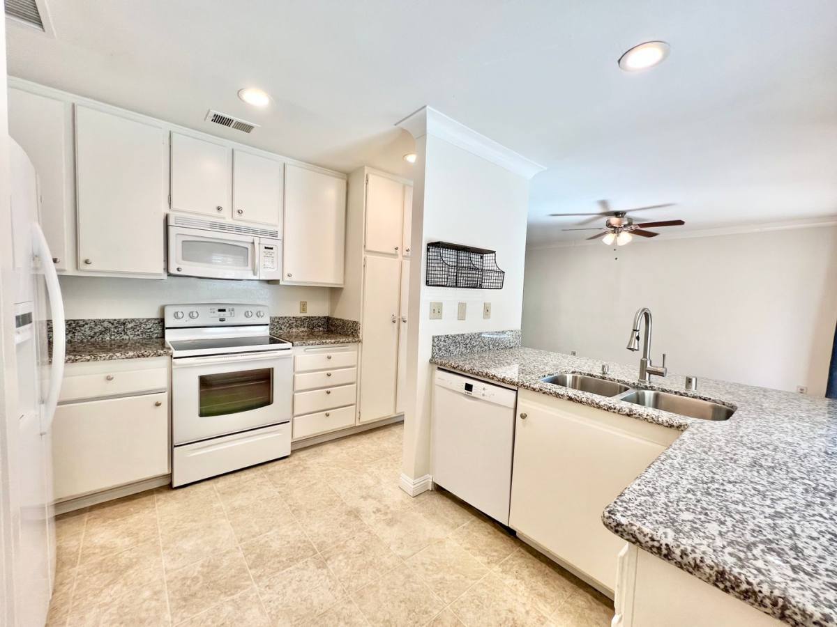 House for rent at 10642 Caminito Derecho, San Diego, CA 92126