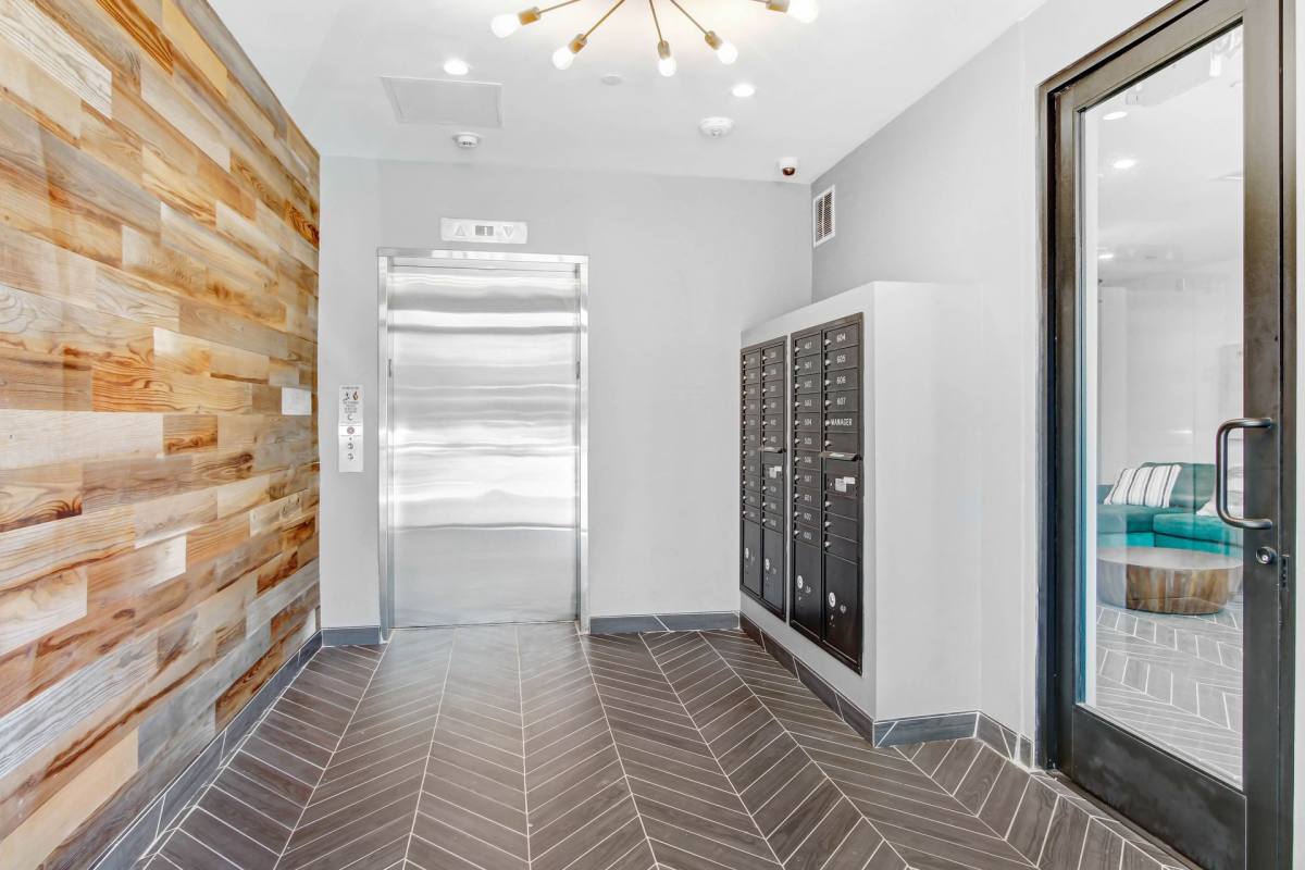 Apartment for rent at 5755 Tujunga Ave, North Hollywood, CA 91601