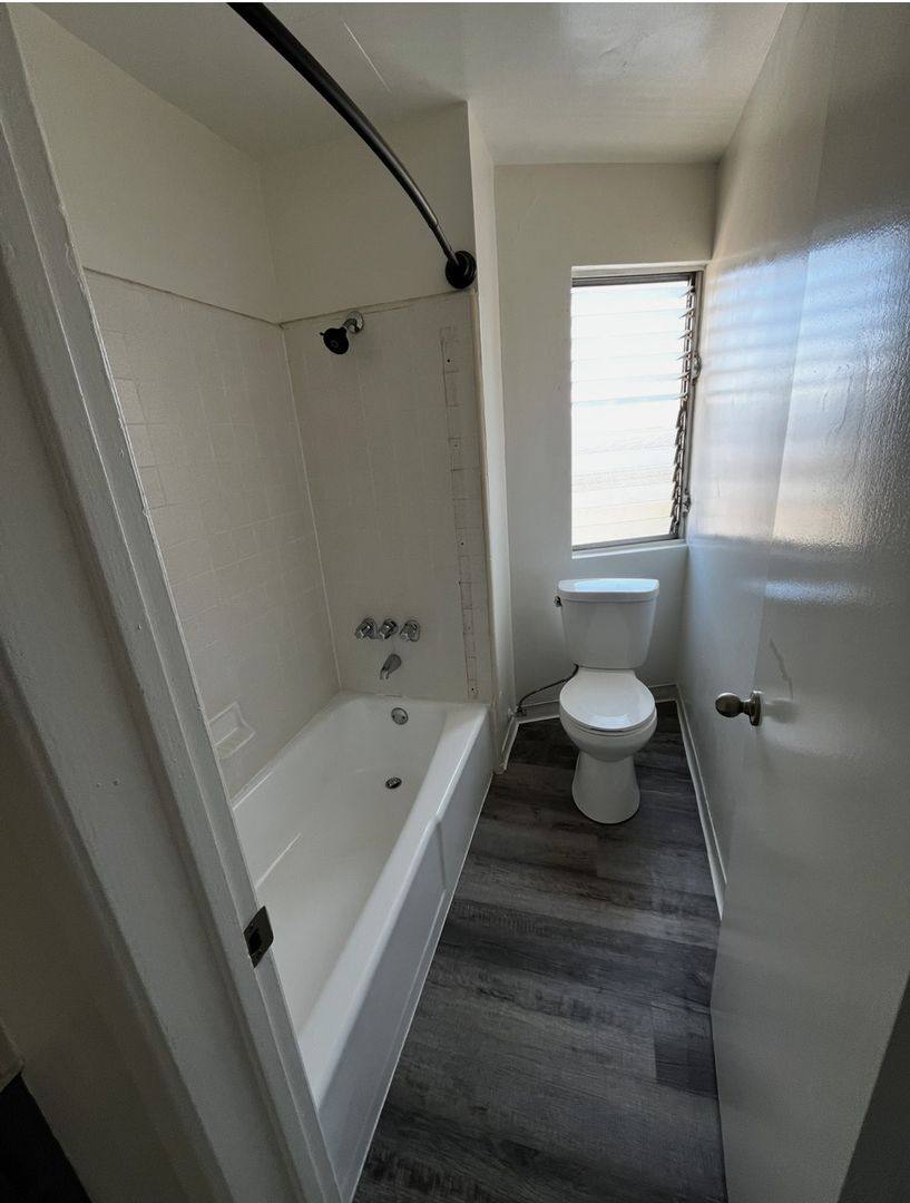 Apartment for rent at 3620 S Pacific Ave, San Pedro, CA 90731