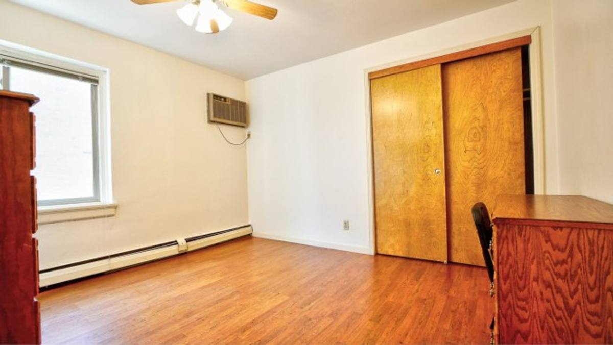 Apartment for rent at 237 W Lakelawn Place, Madison, WI 53703