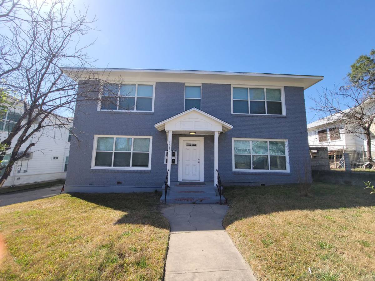Apartment for rent at 1026 W French Place, San Antonio, TX 78212