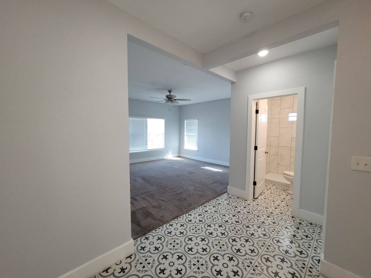 Apartment for rent at 1026 W French Place, San Antonio, TX 78212