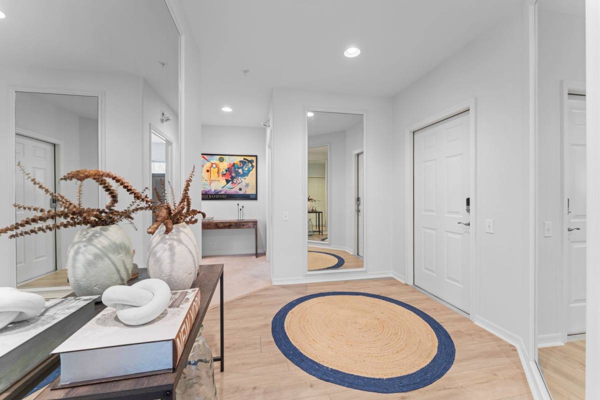 Condo for rent at 8217 Parkstone Place, Naples, FL 34120