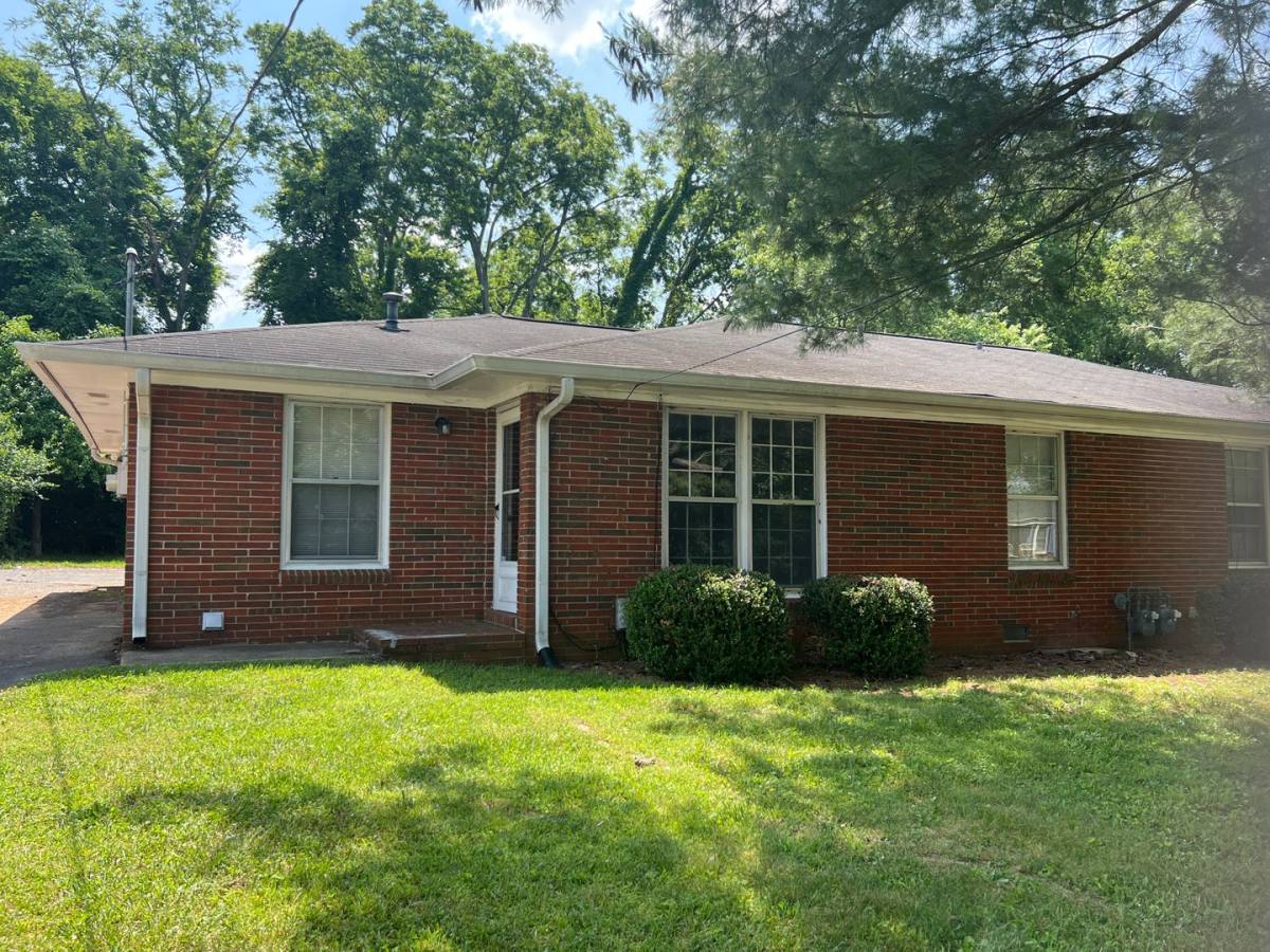 House for rent at 1115 Glaze Court, Murfreesboro, TN 37130