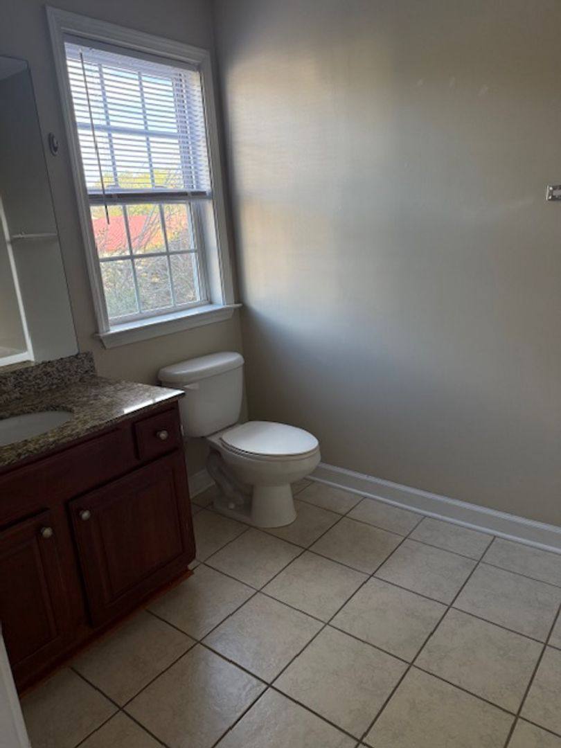 Apartment for rent at 190 Valencia Dr, Jacksonville, NC 28546
