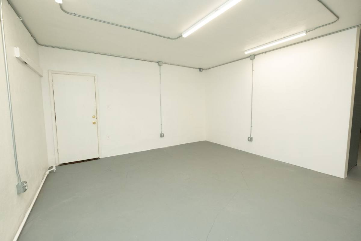 Apartment for rent at 831 SW Vista Ave, Portland, OR 97205