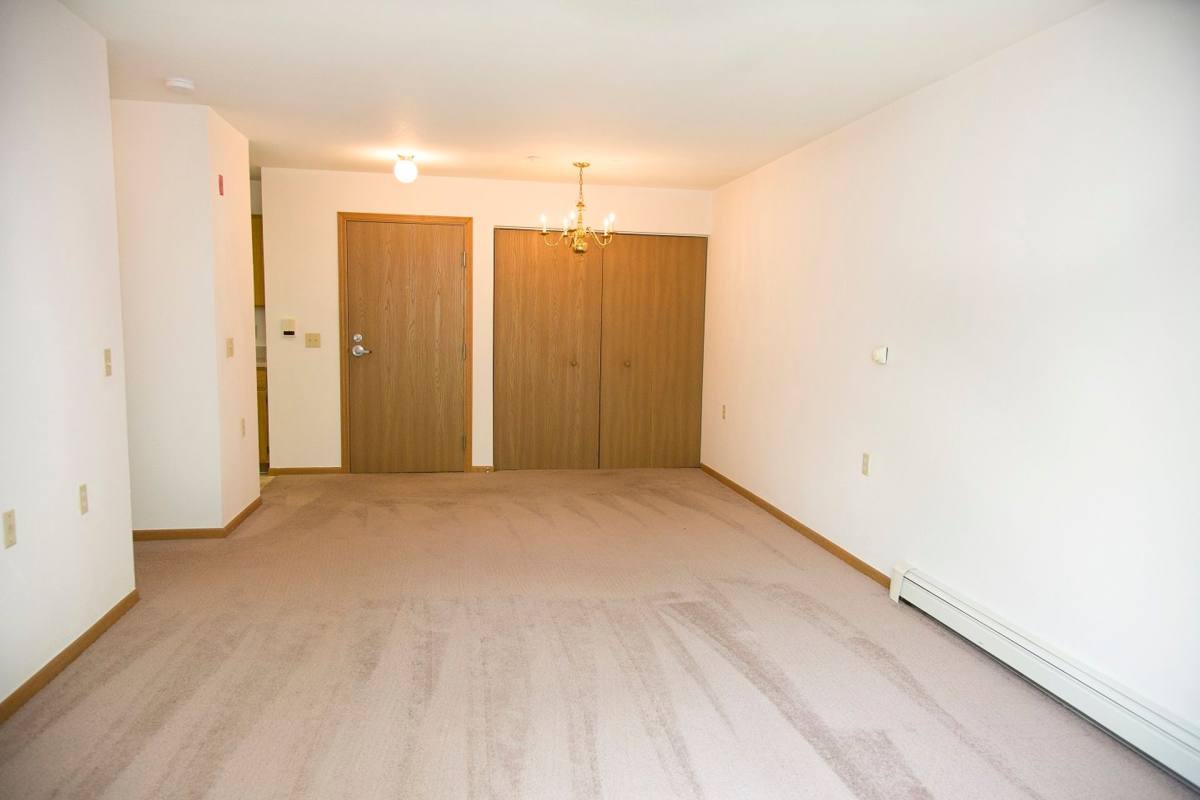 3131 N Squirrel Rd, Auburn Hills, MI 48326 - Apartment For Rent - Image 8