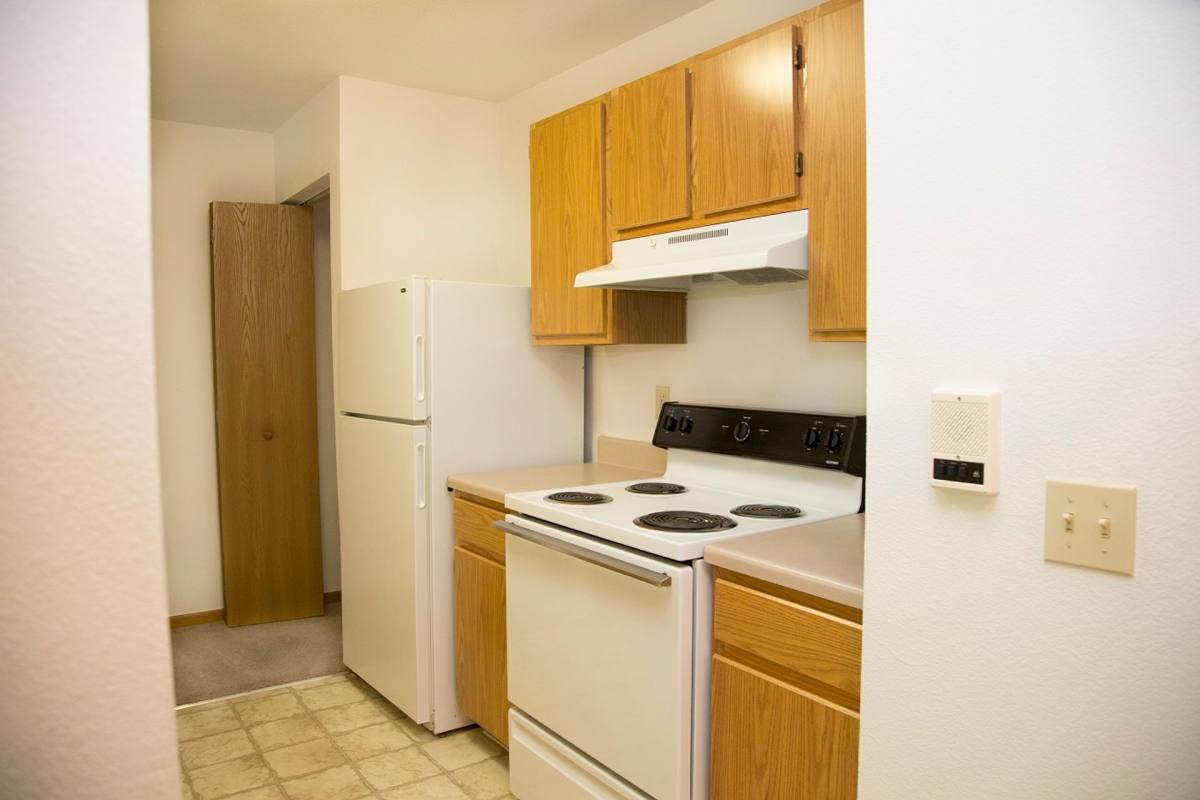 3131 N Squirrel Rd, Auburn Hills, MI 48326 - Apartment For Rent - Image 9