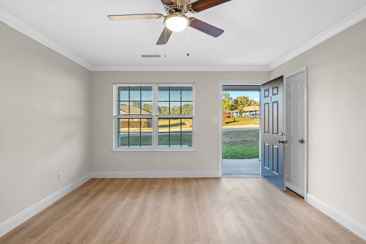 Apartment for rent at 22611 Mattingly St, Robertsdale, AL 36567