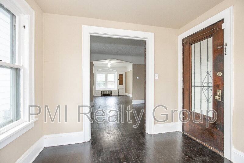 House for rent at 888 Evangeline Rd, Cleveland, OH 44110