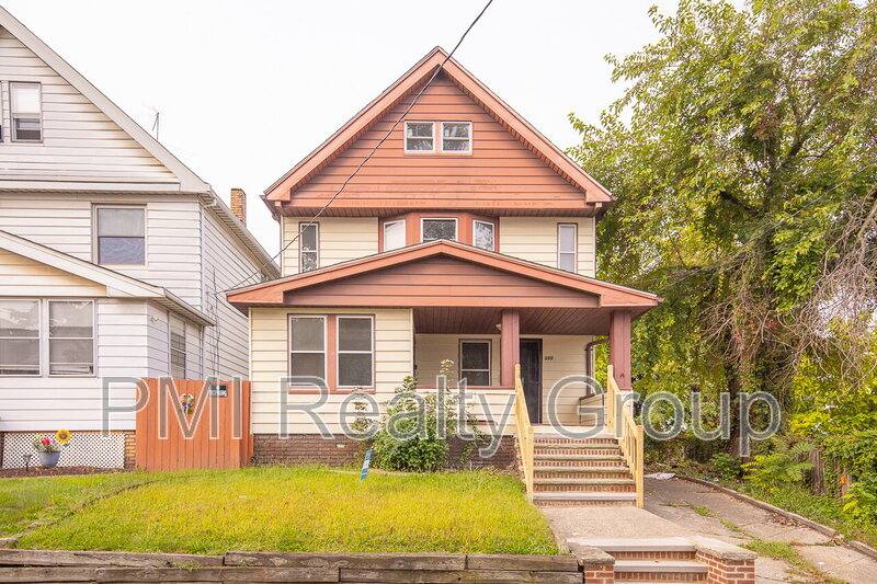 House for rent at 888 Evangeline Rd, Cleveland, OH 44110