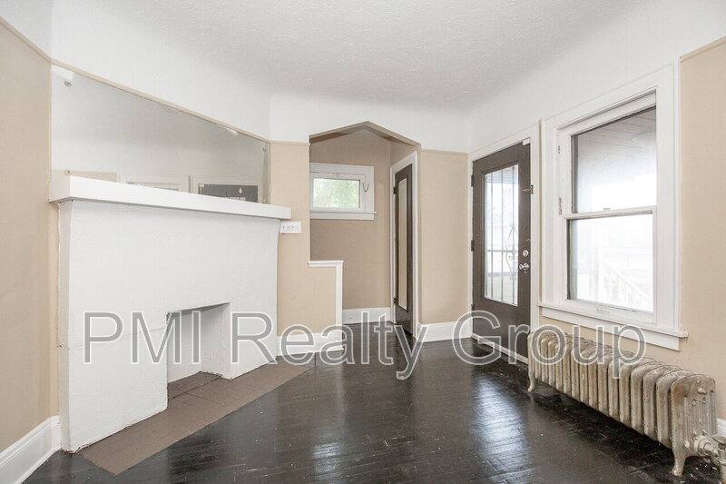 House for rent at 888 Evangeline Rd, Cleveland, OH 44110