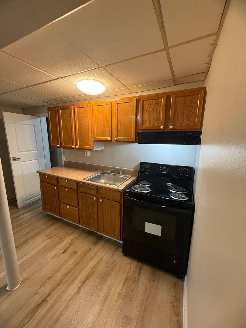 Apartment for rent at 44 New Britain Ave, Hartford, CT 06106