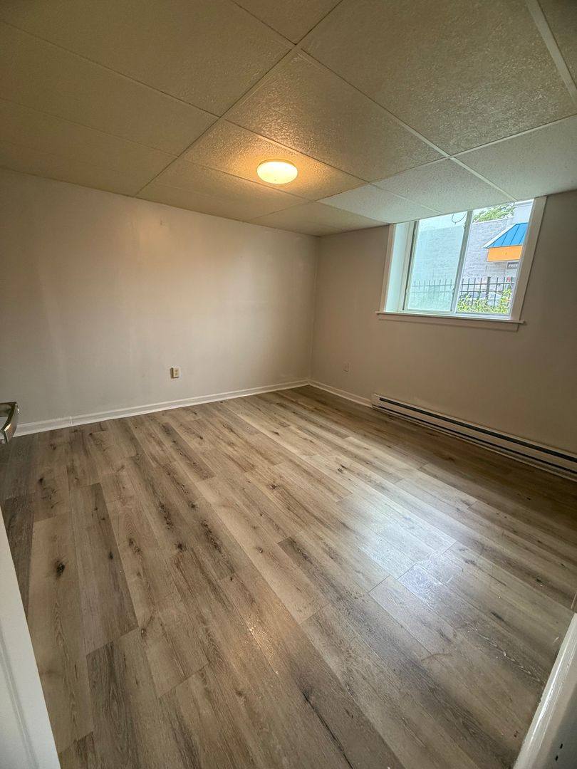 Apartment for rent at 44 New Britain Ave, Hartford, CT 06106