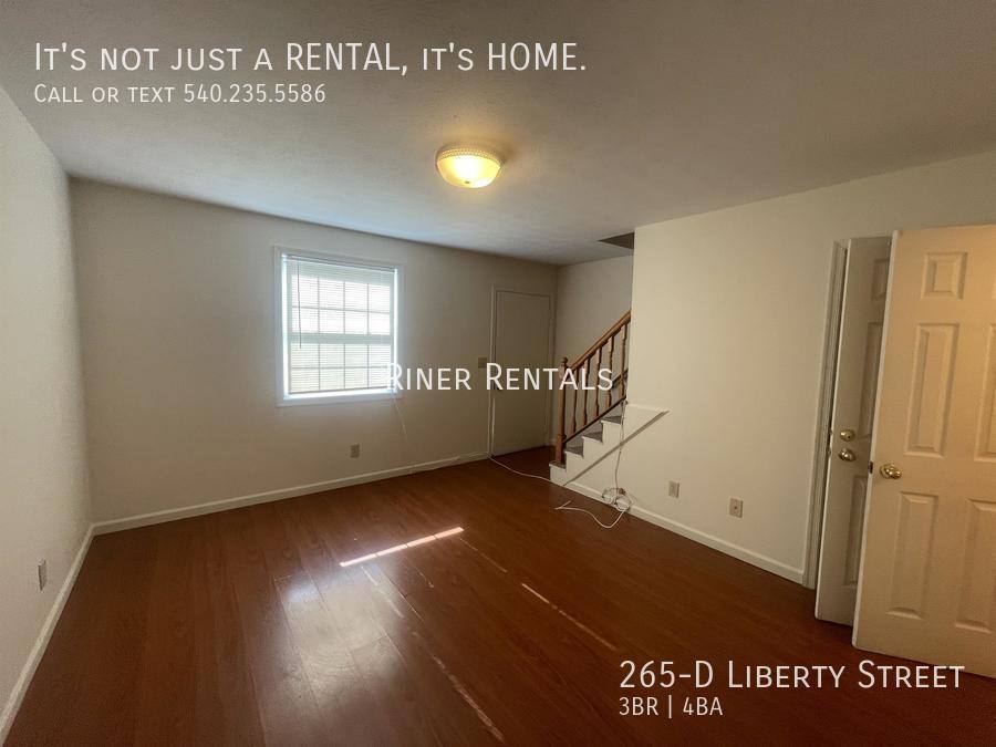 Townhouse for rent at 265-D Liberty St, Harrisonburg, VA 22801