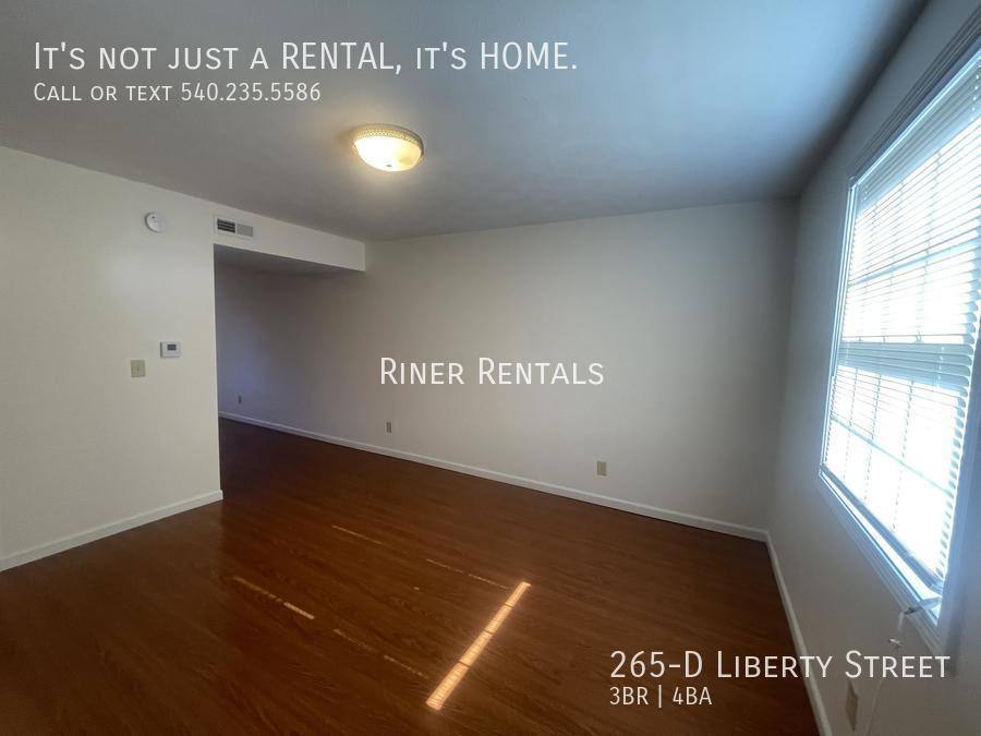 Townhouse for rent at 265-D Liberty St, Harrisonburg, VA 22801
