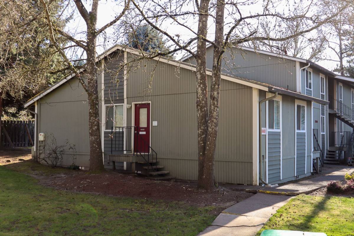 Apartment for rent at 11050 SW Gaarde St, Portland, OR 97224