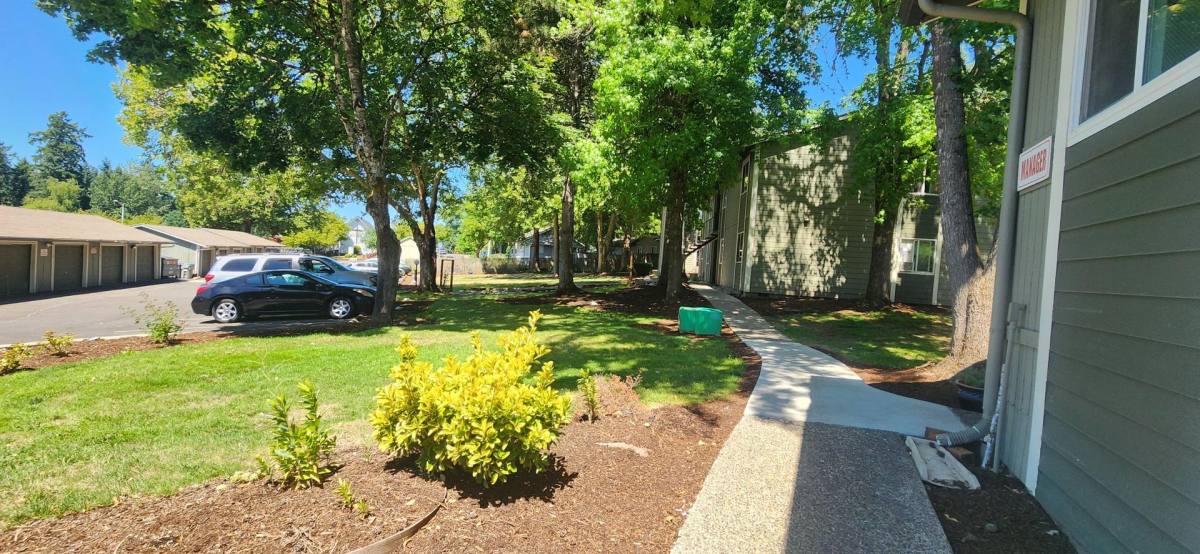 Apartment for rent at 11050 SW Gaarde St, Portland, OR 97224