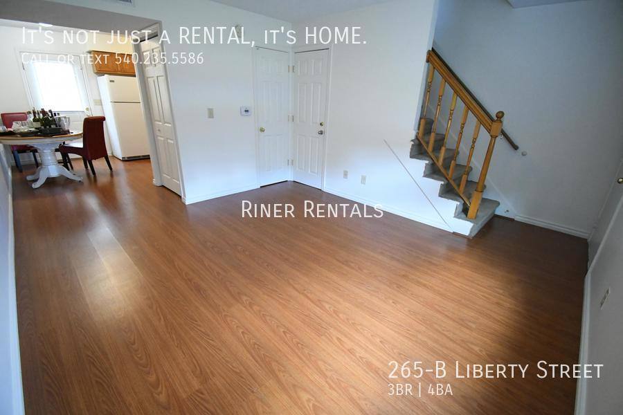 Townhouse for rent at 265-B Liberty St, Harrisonburg, VA 22801