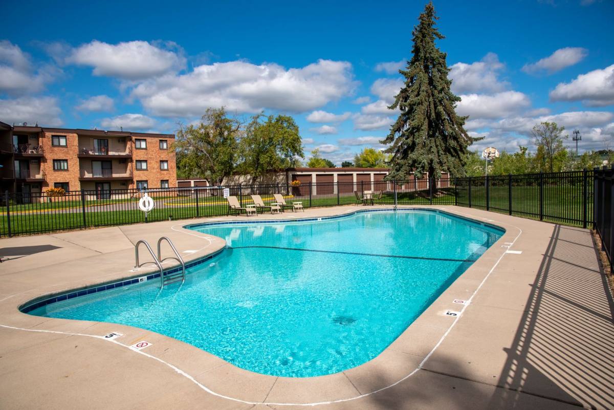 Apartment for rent at 7700 49th Ave N, Minneapolis, MN 55428