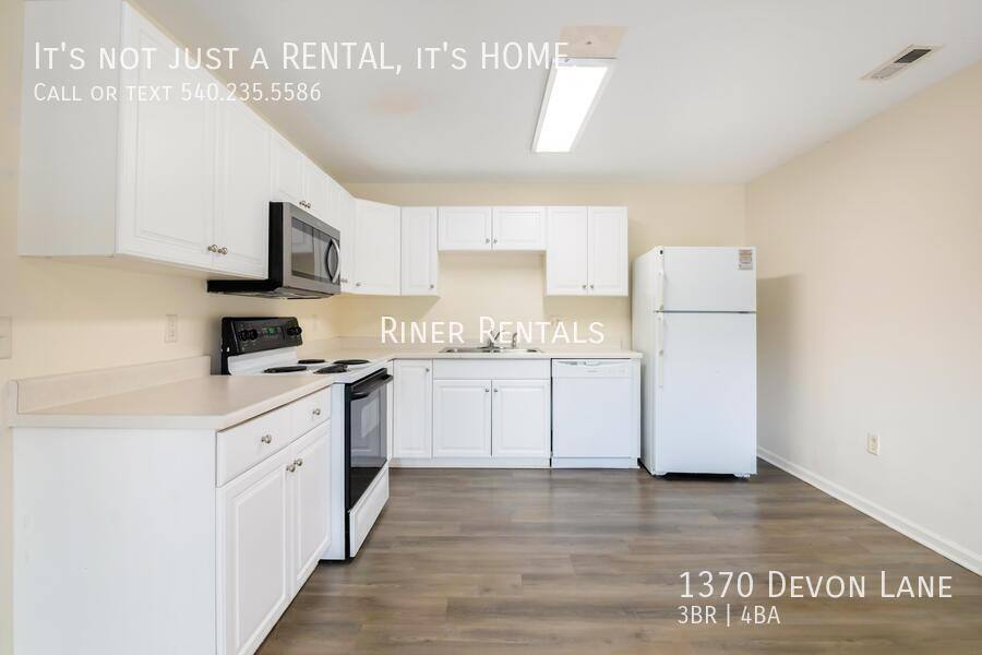 Townhouse for rent at 1370 Devon Lane, Harrisonburg, VA 22801
