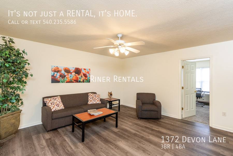 Townhouse for rent at 1372 Devon Lane, Harrisonburg, VA 22801