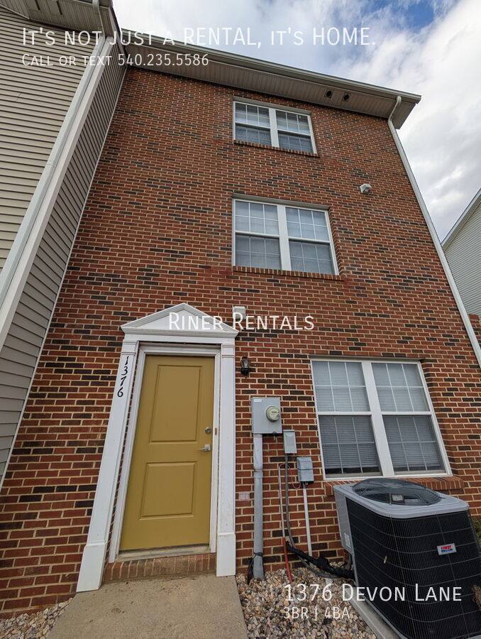 Townhouse for rent at 1376 Devon Lane, Harrisonburg, VA 22801