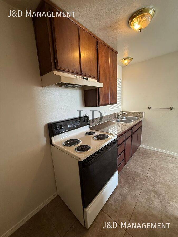 Apartment for rent at 4086 Swift Ave #8, San Diego, CA 92104
