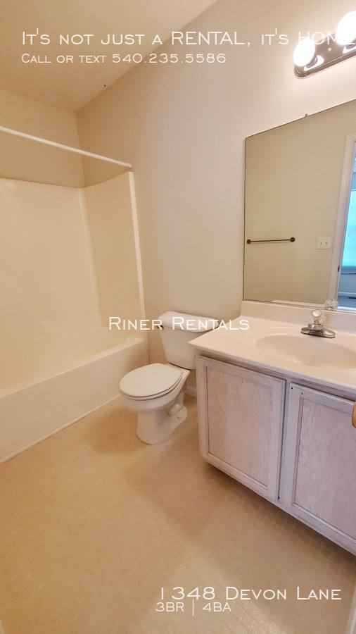 Apartment for rent at 1348 Devon Lane, Harrisonburg, VA 22801