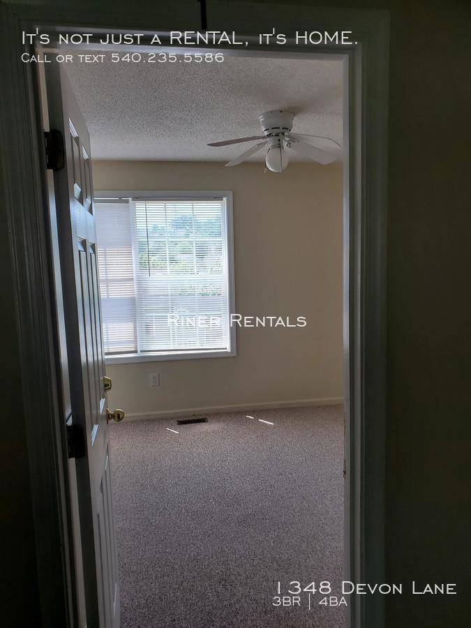 Apartment for rent at 1348 Devon Lane, Harrisonburg, VA 22801