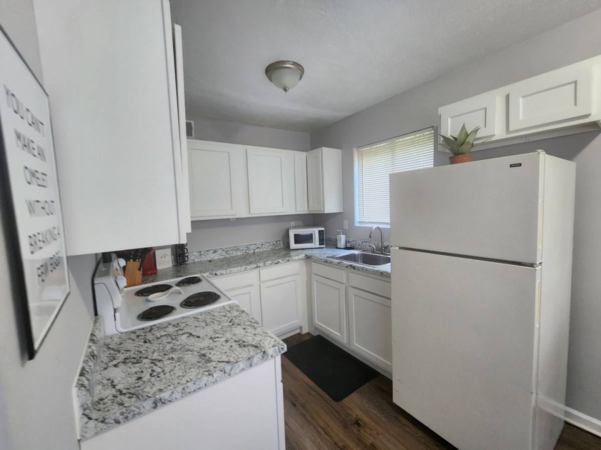 Apartment for rent at 917 Oakview Ave, Columbus, GA 31906