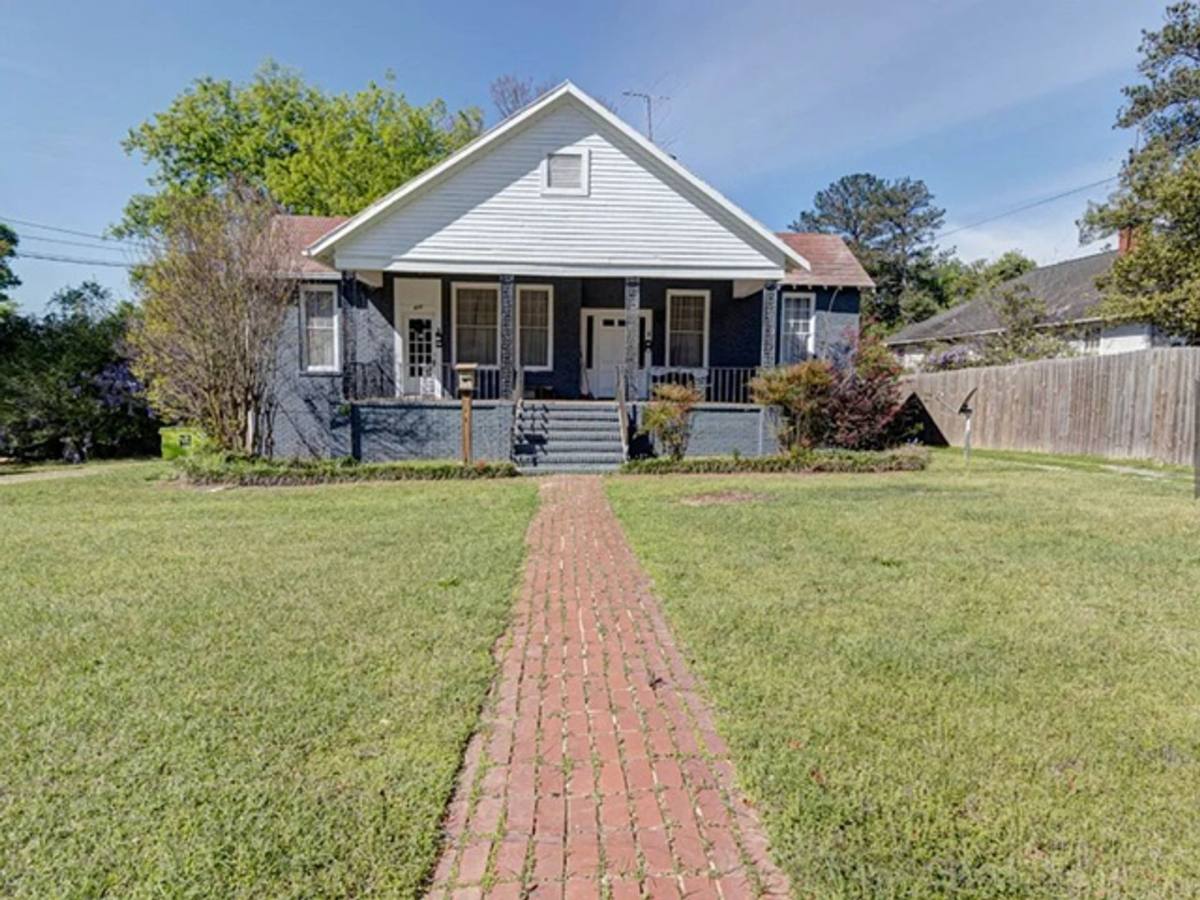 Apartment for rent at 917 Oakview Ave, Columbus, GA 31906