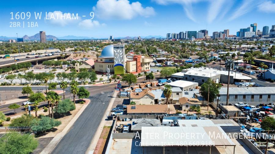 Apartment for rent at 1609 W Latham #9, Phoenix, AZ 85007