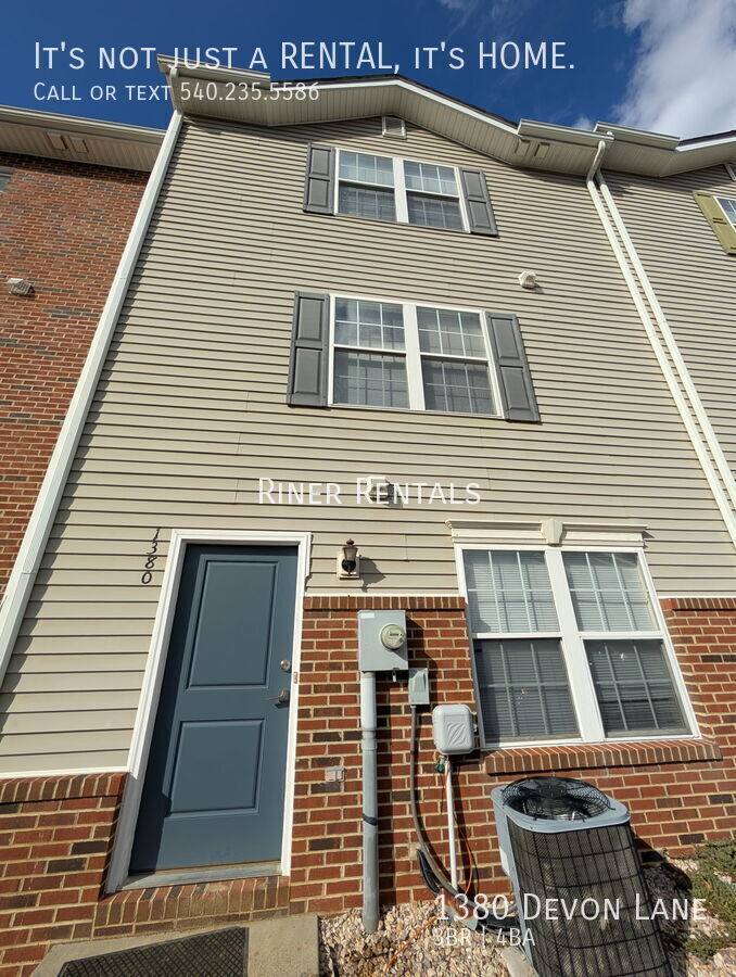 Townhouse for rent at 1380 Devon Lane, Harrisonburg, VA 22801