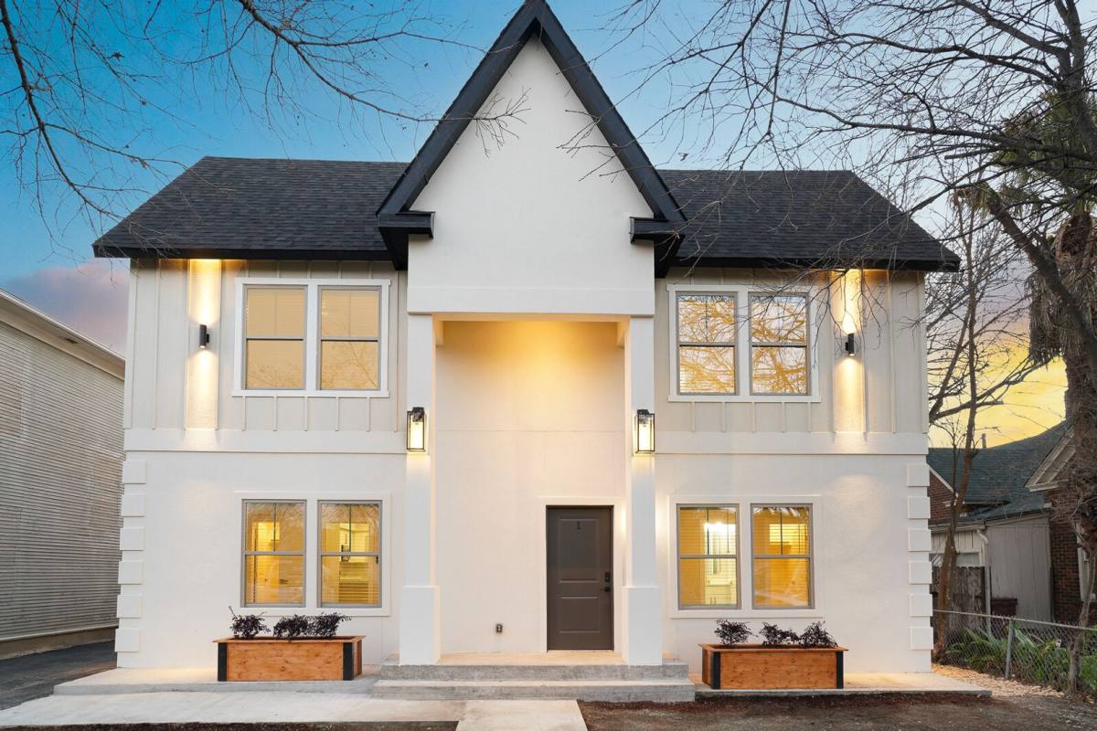 Apartment for rent at 1644 W Mistletoe Ave, San Antonio, TX 78201