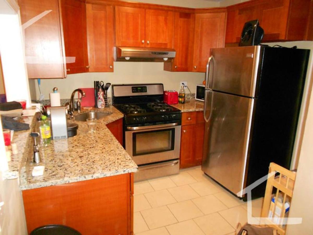 Apartment for rent at 323 Saint Paul St #A1, Brookline, MA 02446