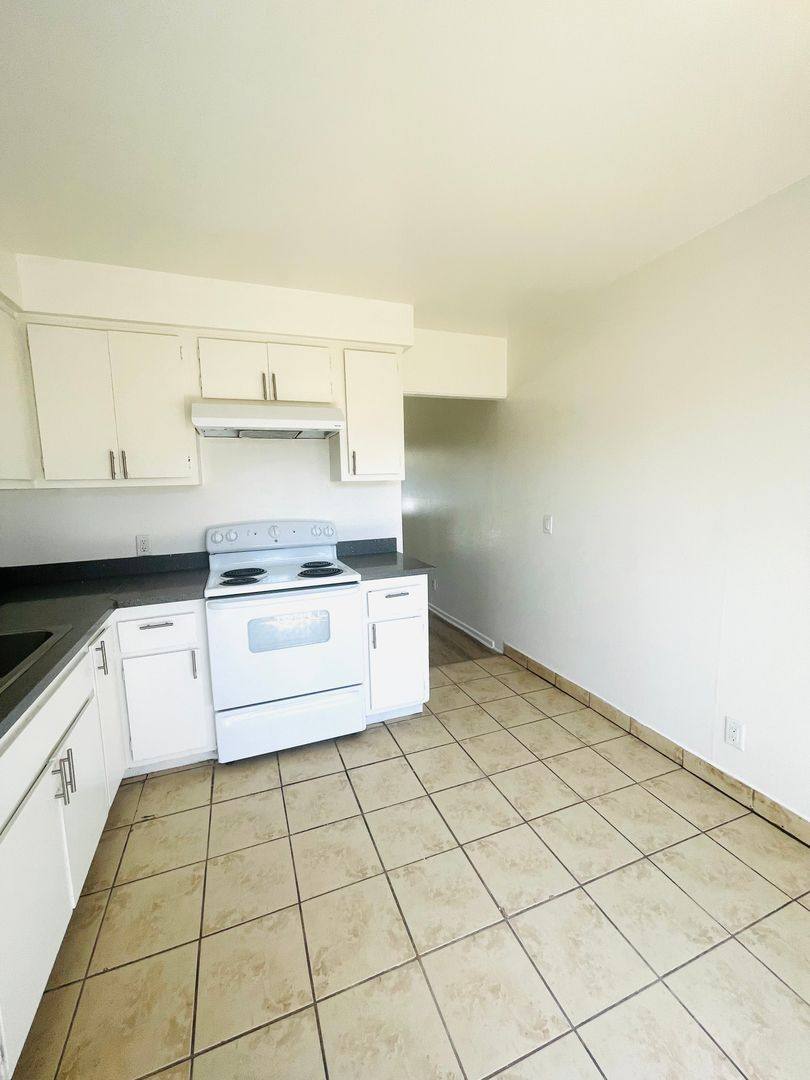 Apartment for rent at 720-722 N Ojai Rd, Santa Paula, CA 93060