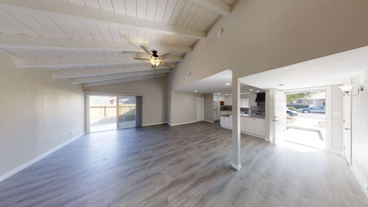 Townhouse for rent at 5441 Brockbank Place, San Diego, CA 92115