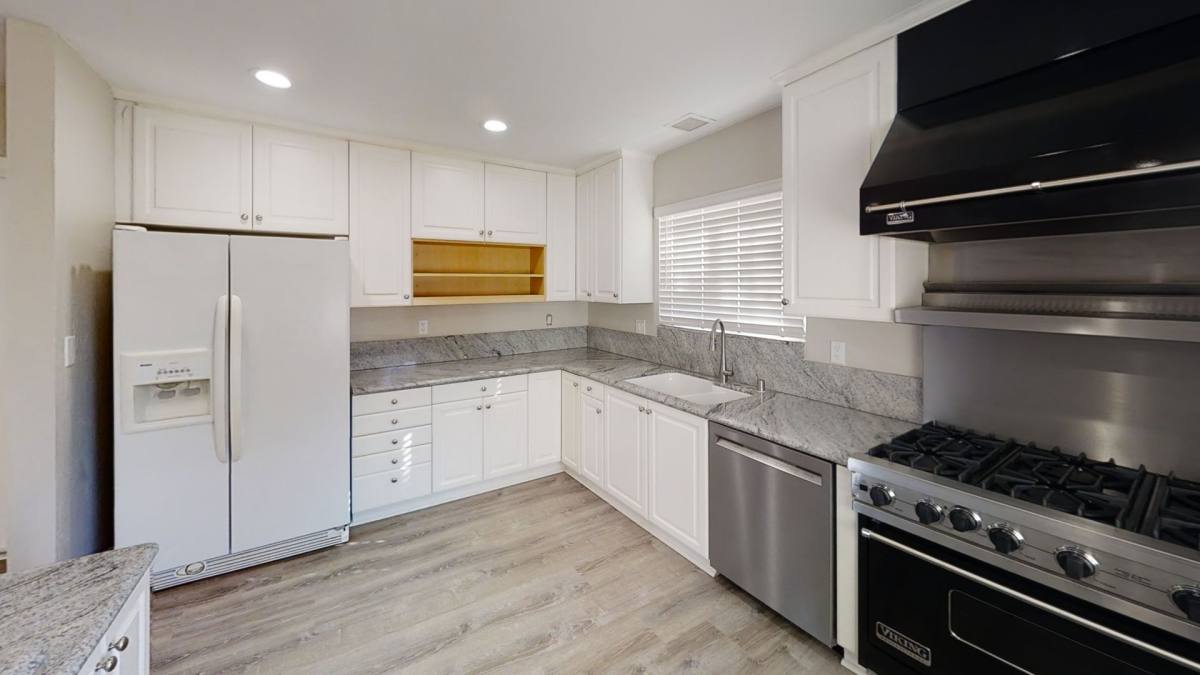 Townhouse for rent at 5441 Brockbank Place, San Diego, CA 92115