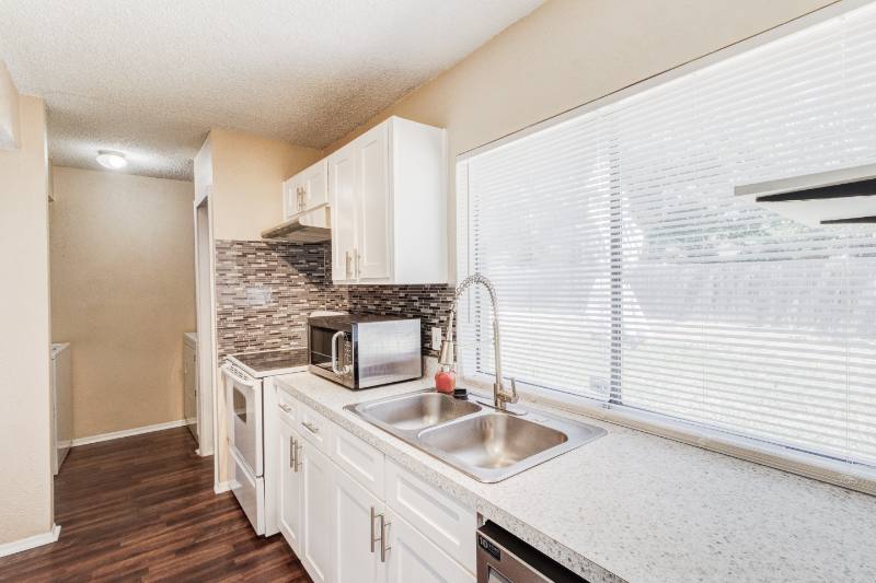 House for rent at 3501 Green Hill Dr, Arlington, TX 76014
