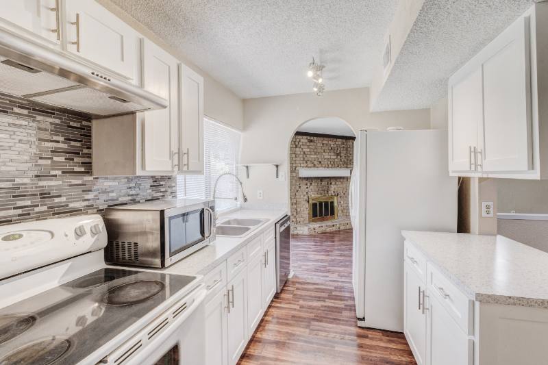 House for rent at 3501 Green Hill Dr, Arlington, TX 76014